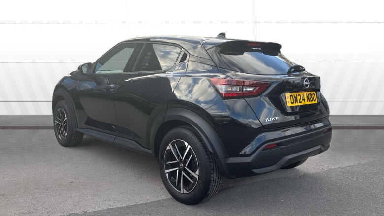 Nissan Juke 1.0 DiG-T N-Connecta 5dr Petrol Hatchback